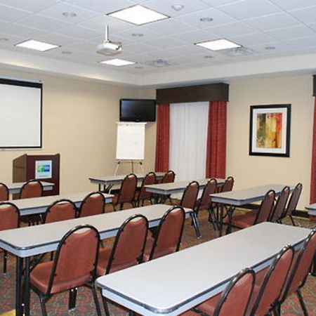Holiday Inn Express & Suites Houston South - Near Pearland By Ihg Eksteriør billede