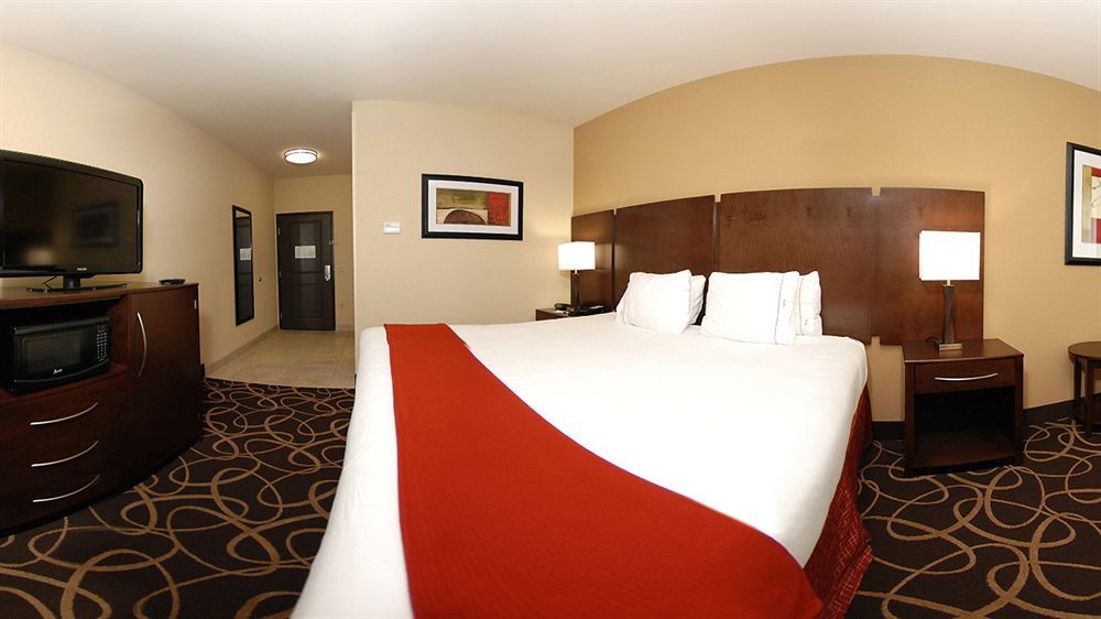 Holiday Inn Express & Suites Houston South - Near Pearland By Ihg Eksteriør billede