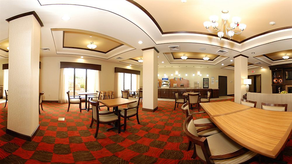 Holiday Inn Express & Suites Houston South - Near Pearland By Ihg Eksteriør billede